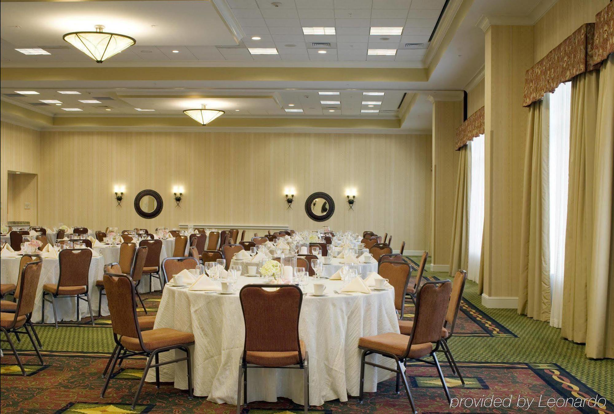 Hotel Hilton Garden Vanderbilt 3*